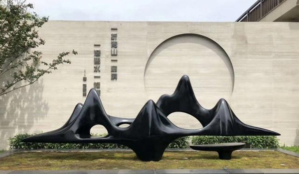 地產(chǎn)雕塑3.jpg 地產(chǎn)雕塑3.jpg